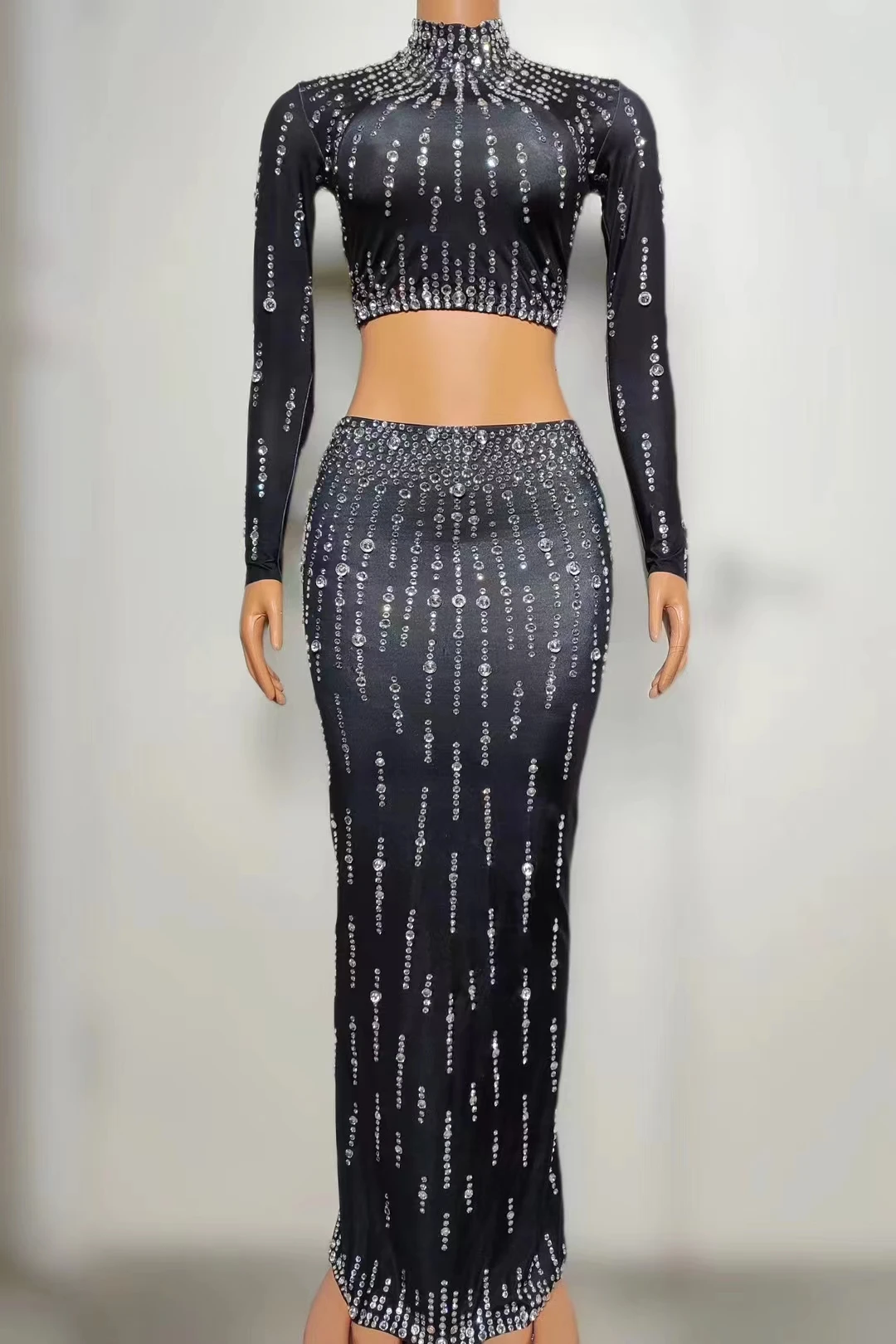 

Glitter Rhinestones Crop Top Long Skirt SexyStretchy Two Pieces Black Set Celebrate EveningProm Birthday Dress Women Outfit A604