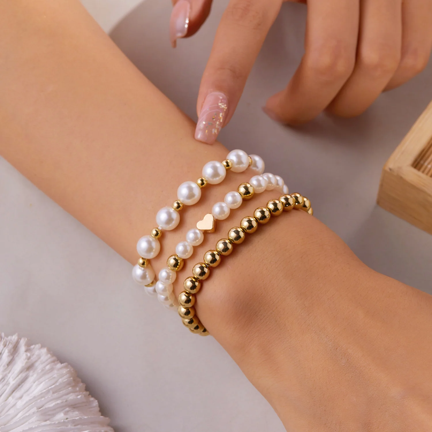 3 Pcs/Set Elegant Imitation Pearls Handmade Beaded Bracelets for Women VIntage Gold Color Beads Bracelet Wedding Jewelry Gifts image 5