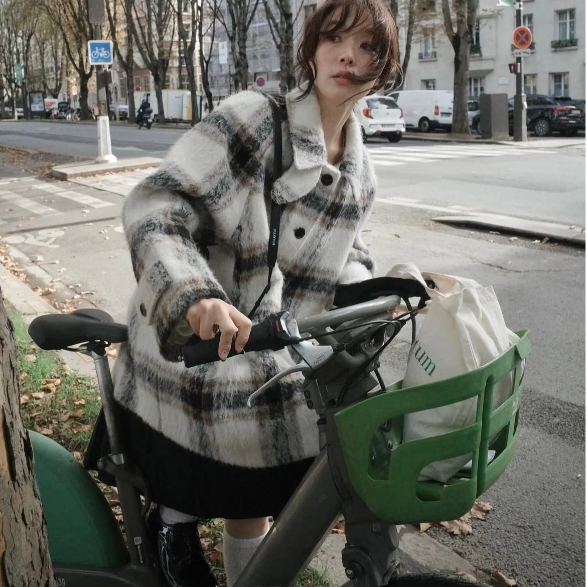 

Ladies' Woolen Coat Autumn Winter Korean Sle INS Blogger Sle Classy Gentle Aosphere Plaid Warm Long Sve Loose Fit