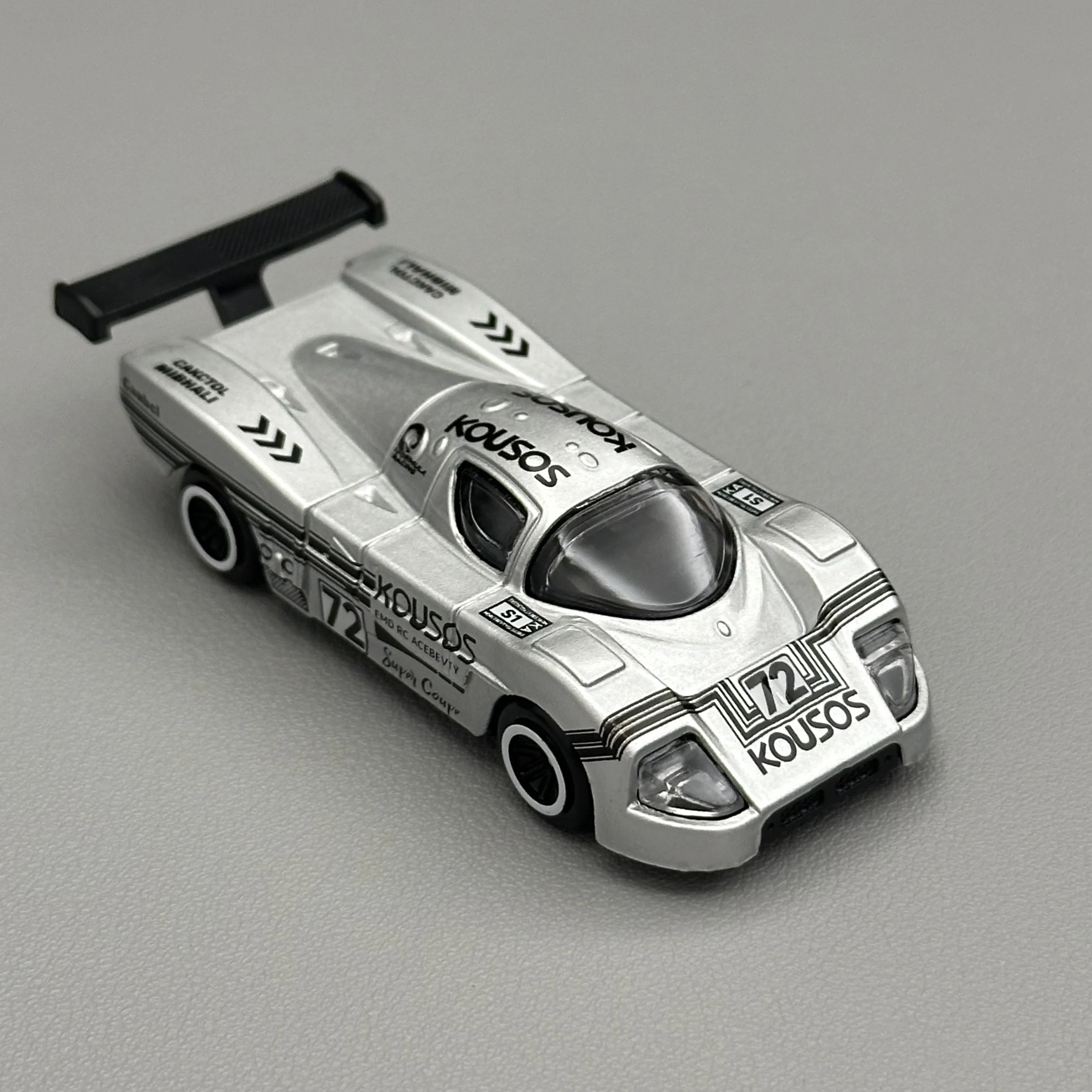 1/64 Diecast Alloy GT Race Car Model Toy High Speed Sport Racing Vehicle Collectible Mini Car for Kid Fan Display and Collection
