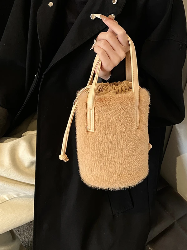 

Women's Large Capaci Fur Buet Bag Handbag oulder Crossbody Bag Autumn Winter High End Sensation Soft PU Leather