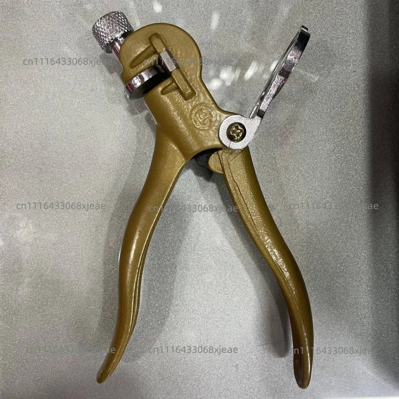 Heavy-duty gear picking , band saw blade pliers, pipe rivet steel wire pliers, manual stripping eight steel