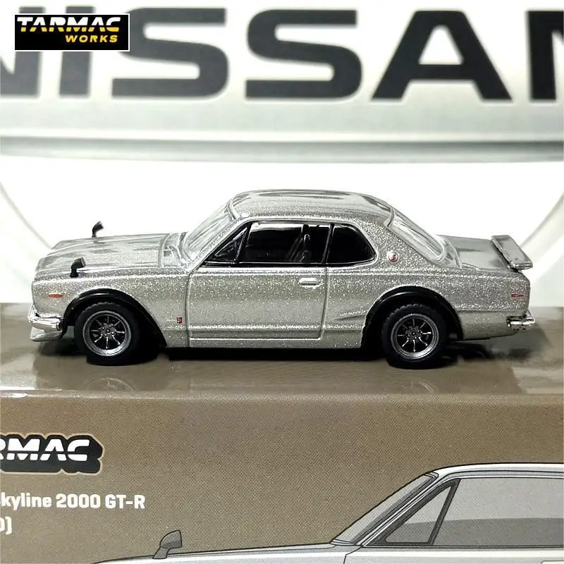 Tarmac Works TW 1/64 Nissan 2000 Skyline GT-R KPGC10 Die-cast alloy car model toy collection Children gift