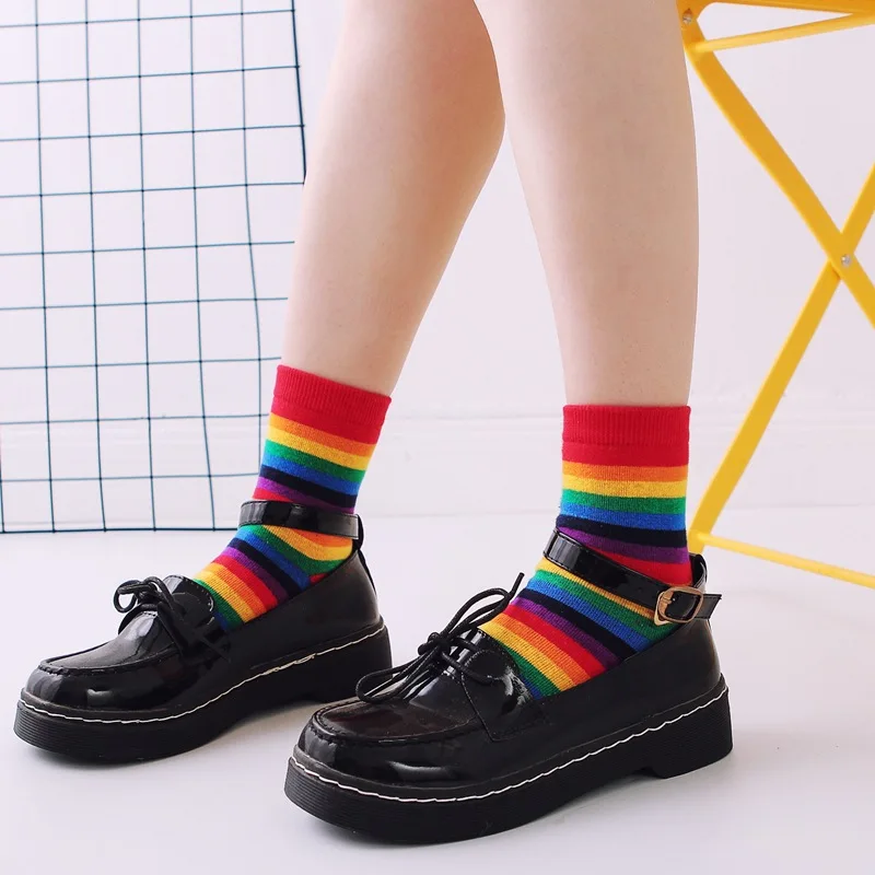 5 Pairs Women's Socks Set Korean Harajuku Retro Rainbow Comfort Breathable High-quality Cotton Socks Sweet Kawaii Mid Tube Socks