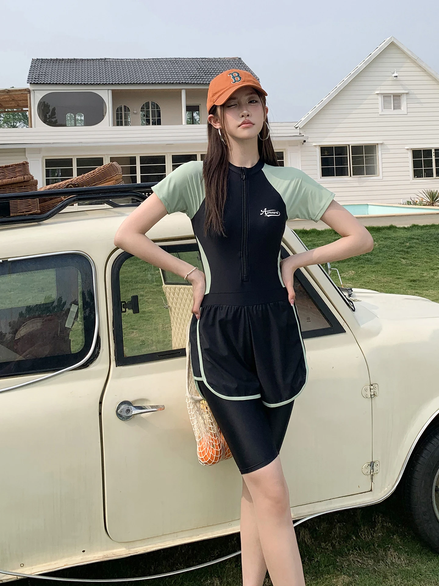 

Conservative Women's One-Piece Swimsuit for Swimming Pools plus Size Flattering V-Ne High Elastici Spor Swimwear