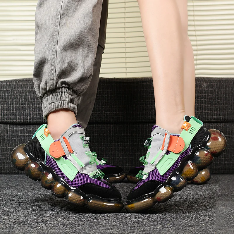 New Fashion Couple … - image