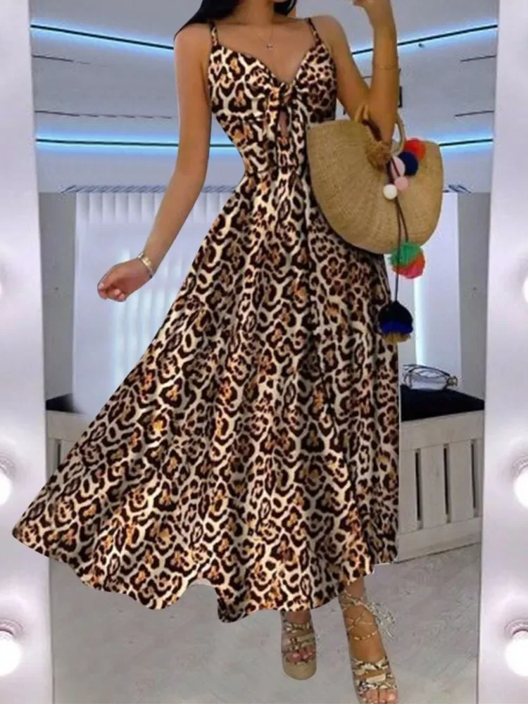 Sleeveless Party Dr… - image