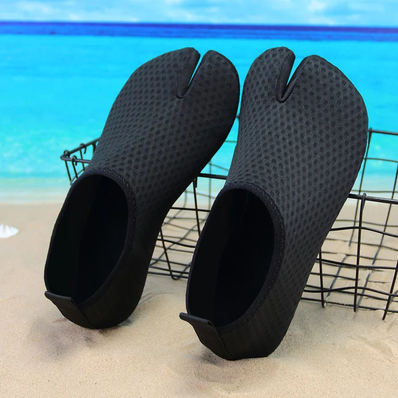 Two Finger ShoesCouples Vacation Beach Swimming Shoes Unisex Indoor Yoga Fitness Shoes Outdoor Snorkeling Water Sports Shoes