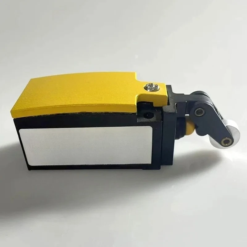 Scraper travel switch Scraper limit switch