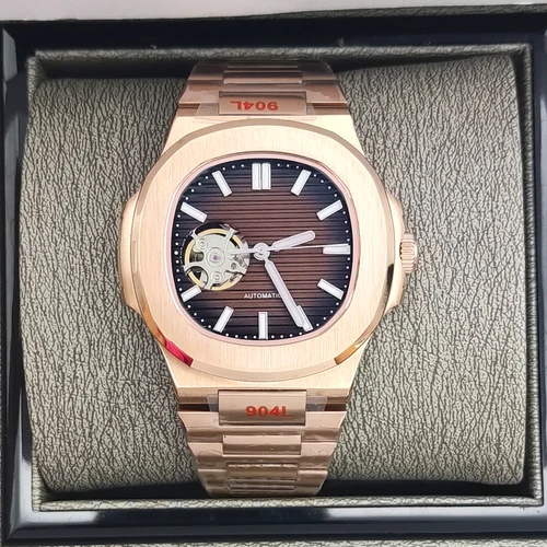 Imagen 2 del producto Reloj mecánico automático para hombre con movimiento cuadrado NH38 de 40MM de oro rosa de lujo, cristal de zafiro, fecha, correa de acero inoxidable