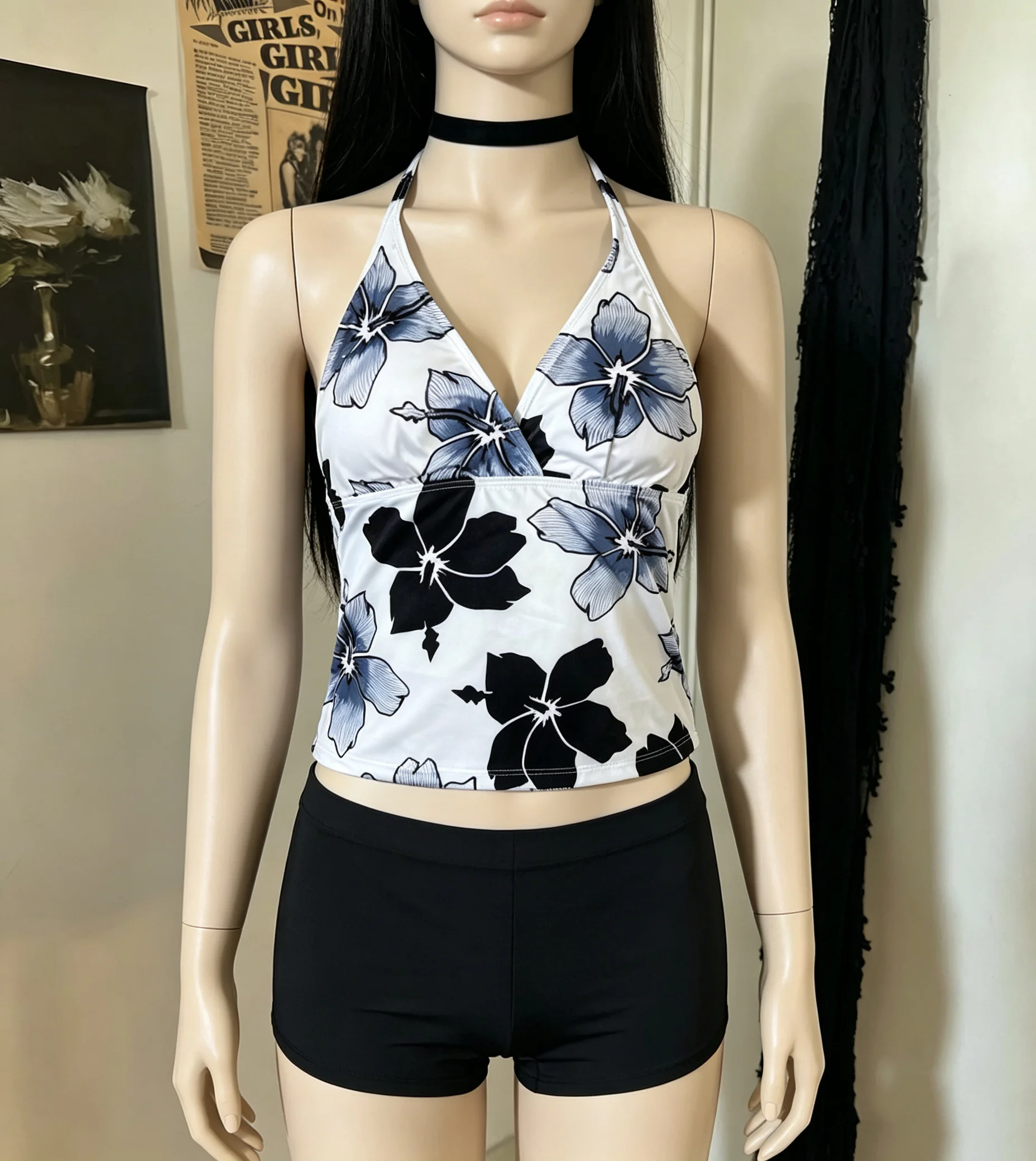 Retro 90s Women Halter Camisole Blue Black Hibiscus Flower Print V-neck Slim Fit Vacation Tank Top