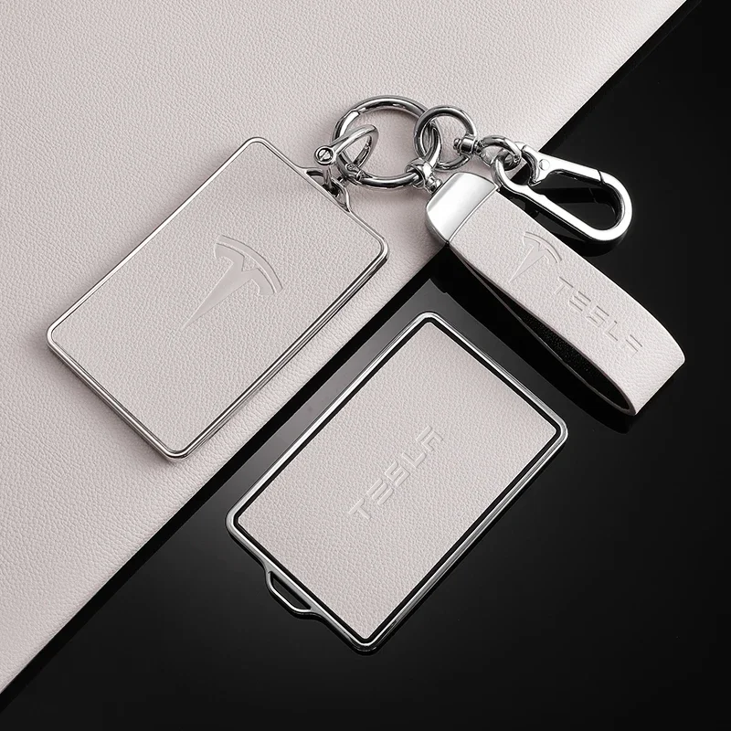 B-white keyring