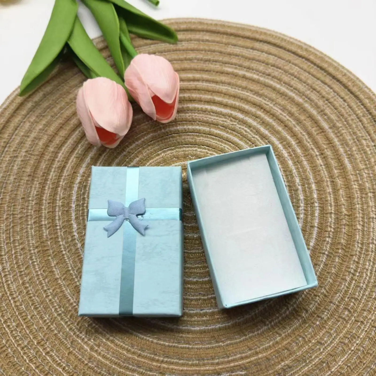 

Подарочная шкатулка для ювелирных изделий Картонная шкатулка для драгоценностей Декоративная шкатулка Роскошная с бантом