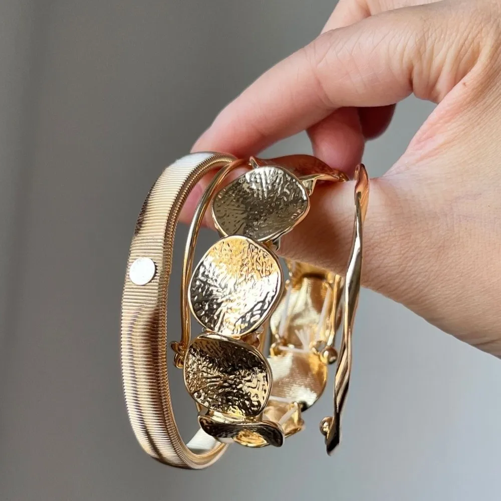 4Pcs/Set Delicate Wide Multilayer Bangles Round Boho Alloy Opening Bangle Gold Silver Jewelry Irregular Bracelet Set Girls