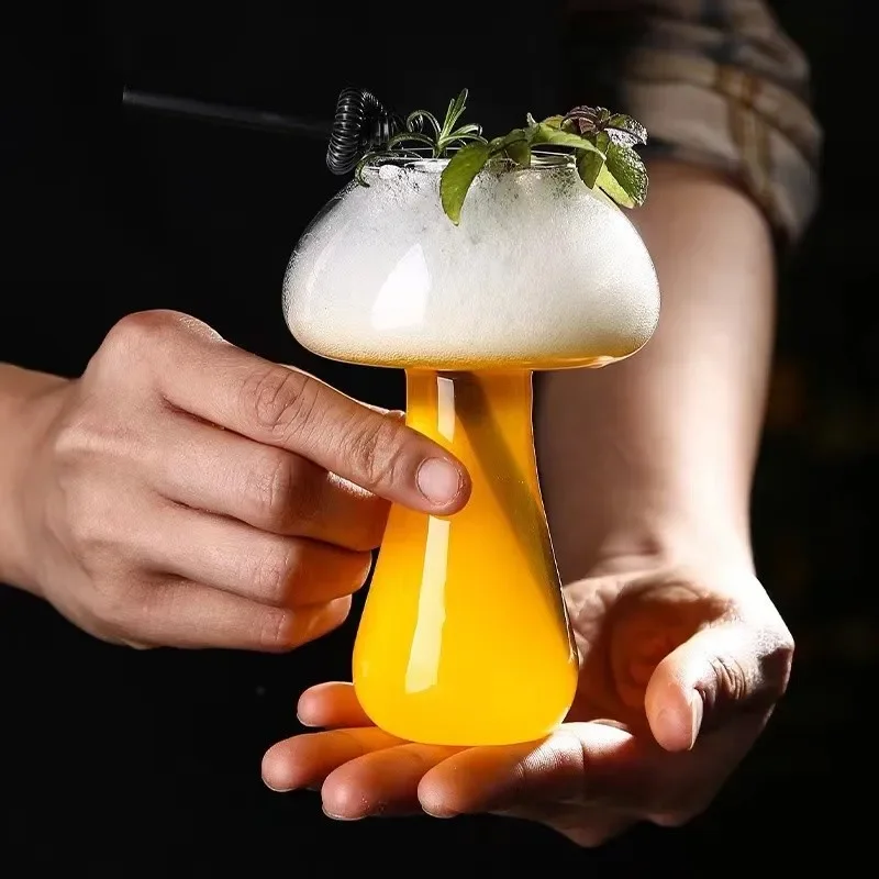 Kreative Cocktails-Gläser, Pilzbecher, Weinglas-Glasbecher, Trinkbecher, transparenter Getränkebecher, lustige Martini-Gläser für Bar und Zuhause