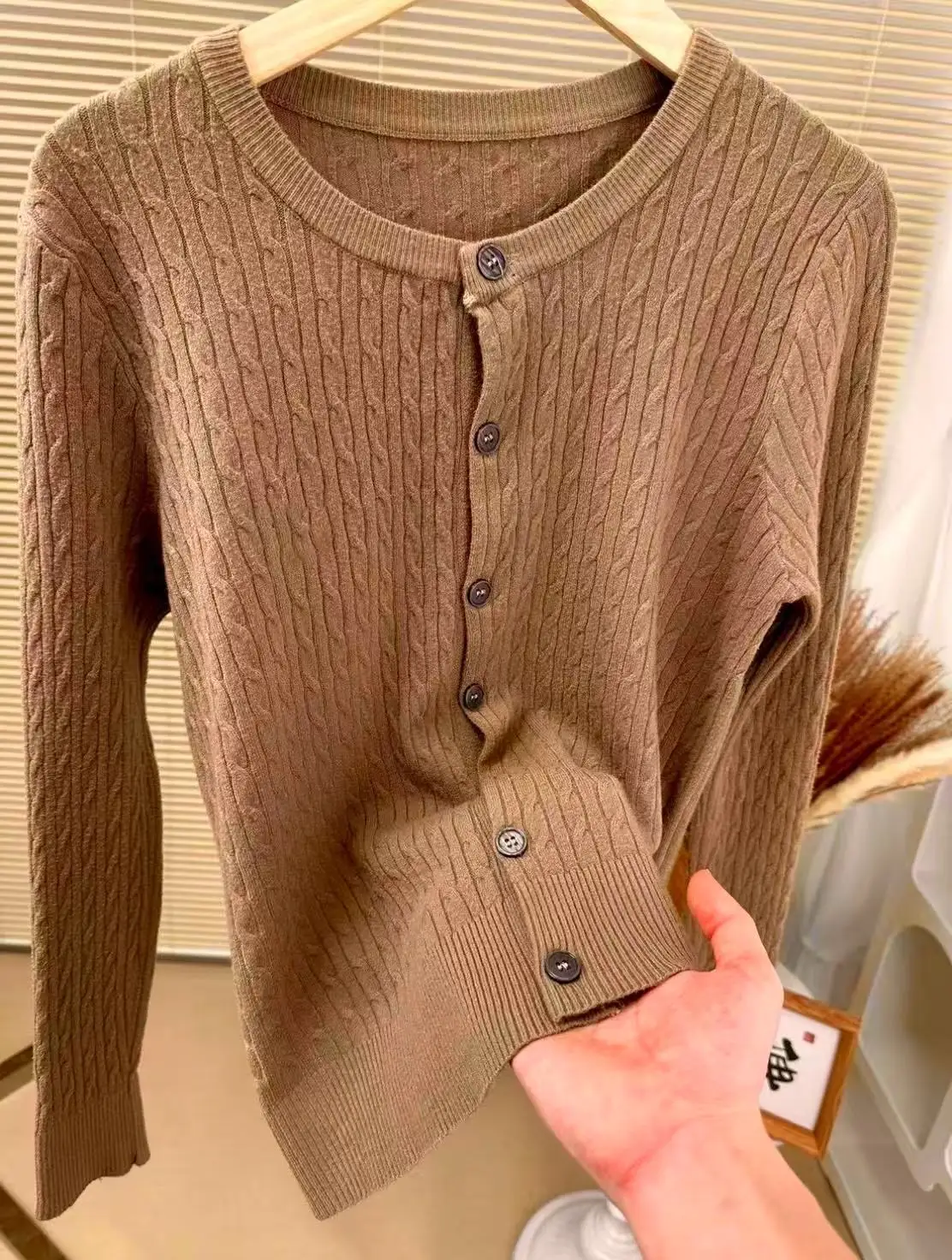 

O-neck long sleeve loose twist white red brown winter Women cardigans female sweater