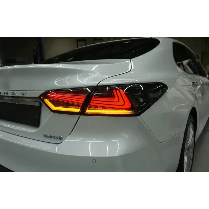 ไฟท้ายประกอบพร้อมเอฟเฟกต์เปิด-ปิดแบบเคลื่อนไหว ปี 2018-2024 ไฟ DRL RGB สำหรับรถยนต์ ไฟท้ายสำหรับ Camry