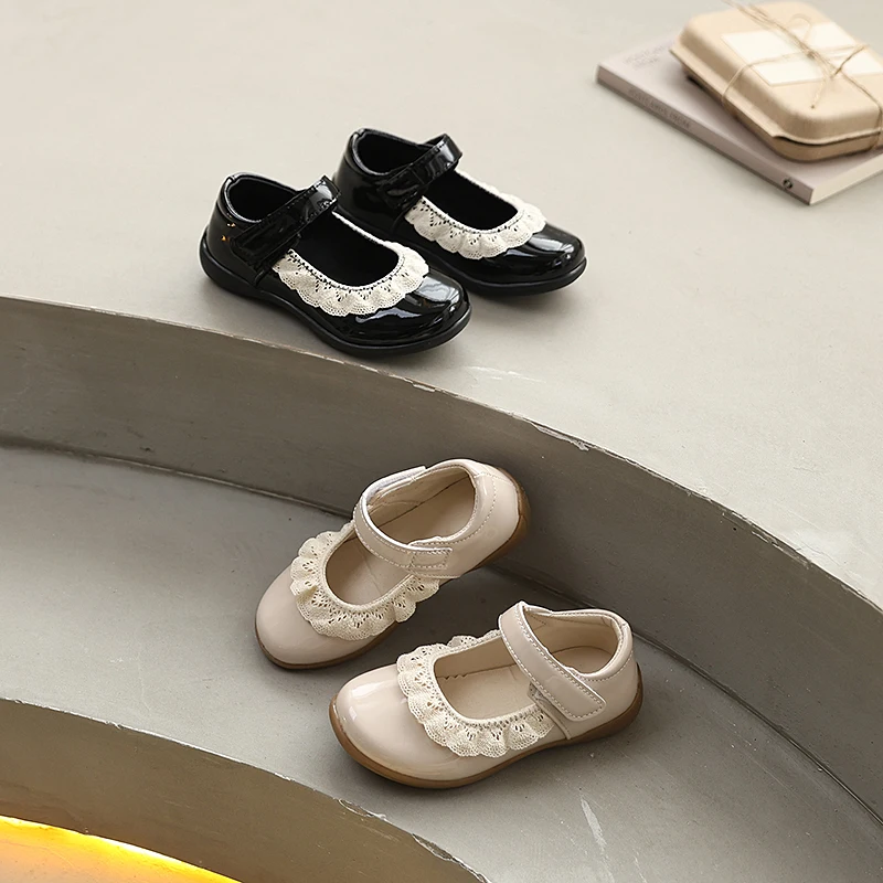 

Новые детские туфли Лолита для девочек 2026 года, весенне-осенние, с кружевной отделкой, кожаные, для свадьбы и вечеринок, балетки для принцесс