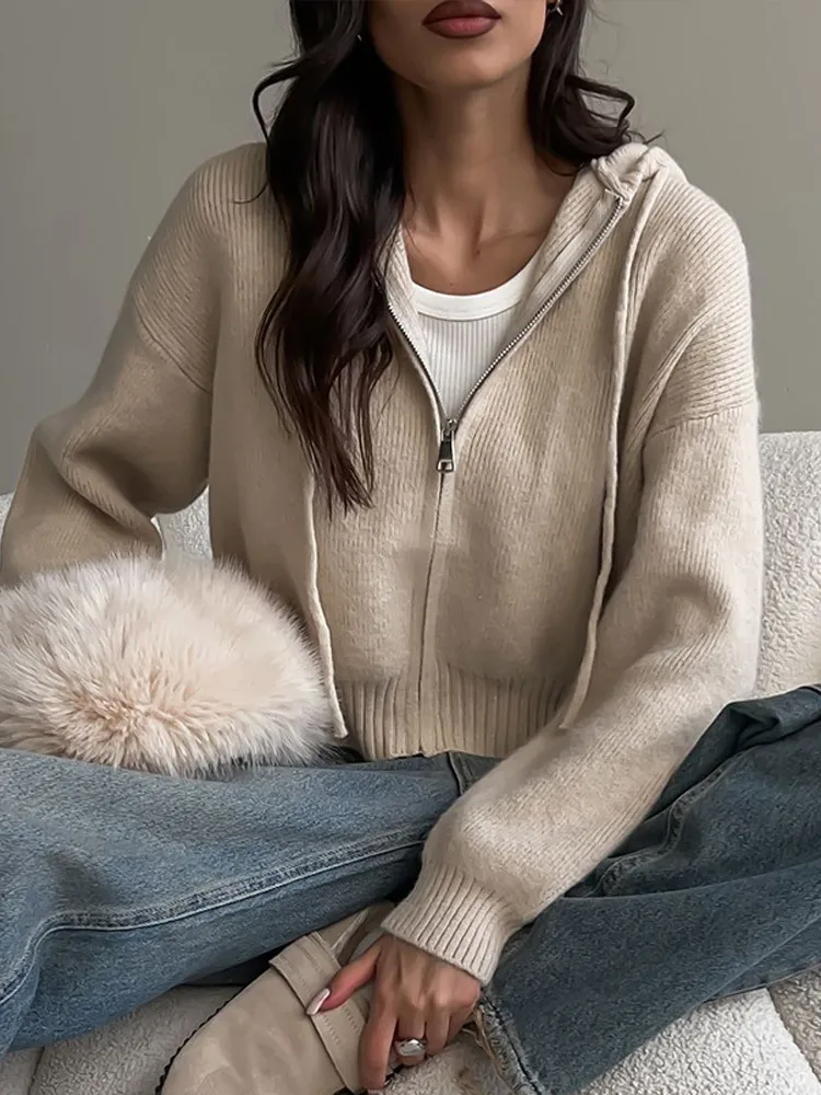 

Women's Korean Style Loose Hooded Knitted Cardigan Solid Color Zip Short Cardigan Fashionable Autumn Winter European American St