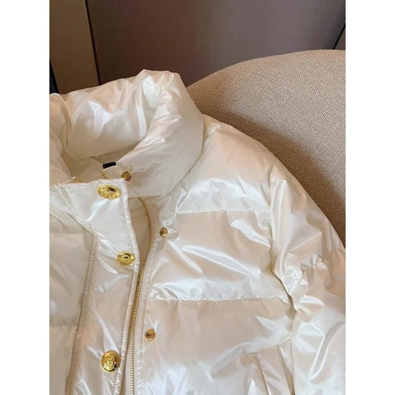 화이트 스탠드 칼라 패셔너블 두꺼운 솜 패딩 재킷 여성 겨울 디자인 감각 다용도 따뜻한 패딩 브레드 재킷