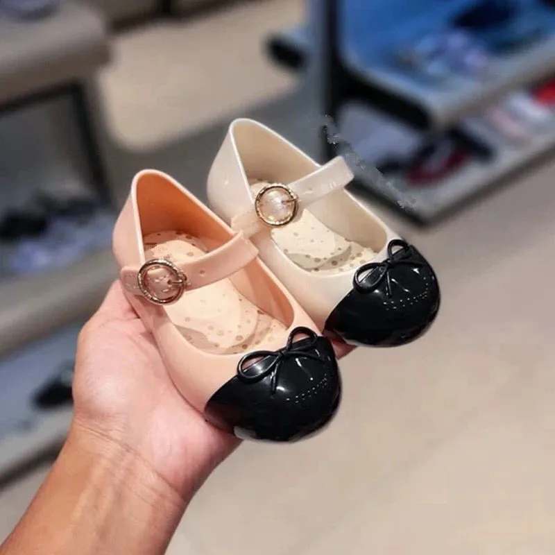 Scarpe singole a testa tonda per bambini primaverili ed estivi scarpe da bambino con suola morbida scarpe da principessa dolci per ragazze