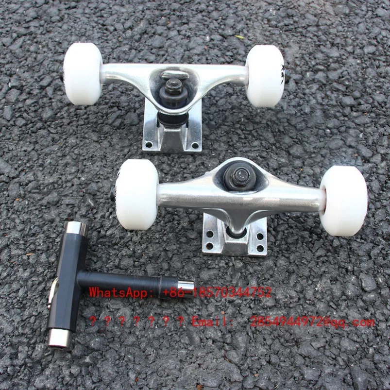 

Four-wheel Skateboard Bridge Wheel Bearing Set Double Warping Board Set 5-inch Skateboard Wheel Colorful Bearing