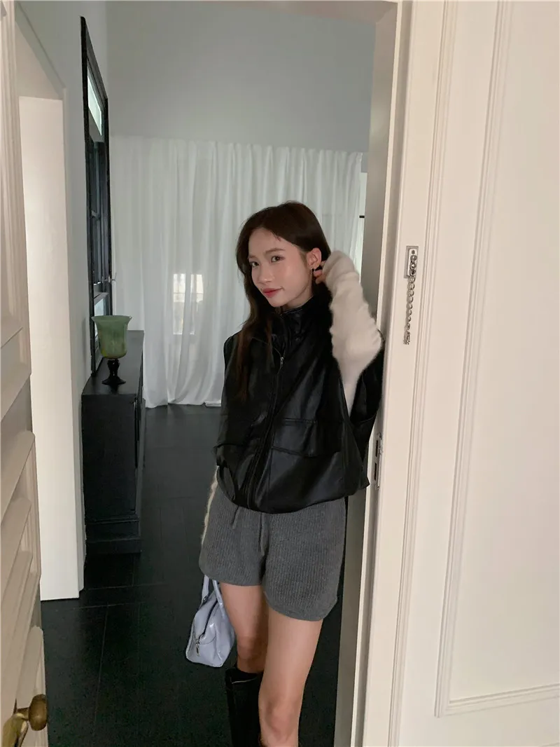 

Korean style Casual Versatile Notched Lapel PU Leather Vest, Loose Fit Design, Women's Stylish Elegant Top