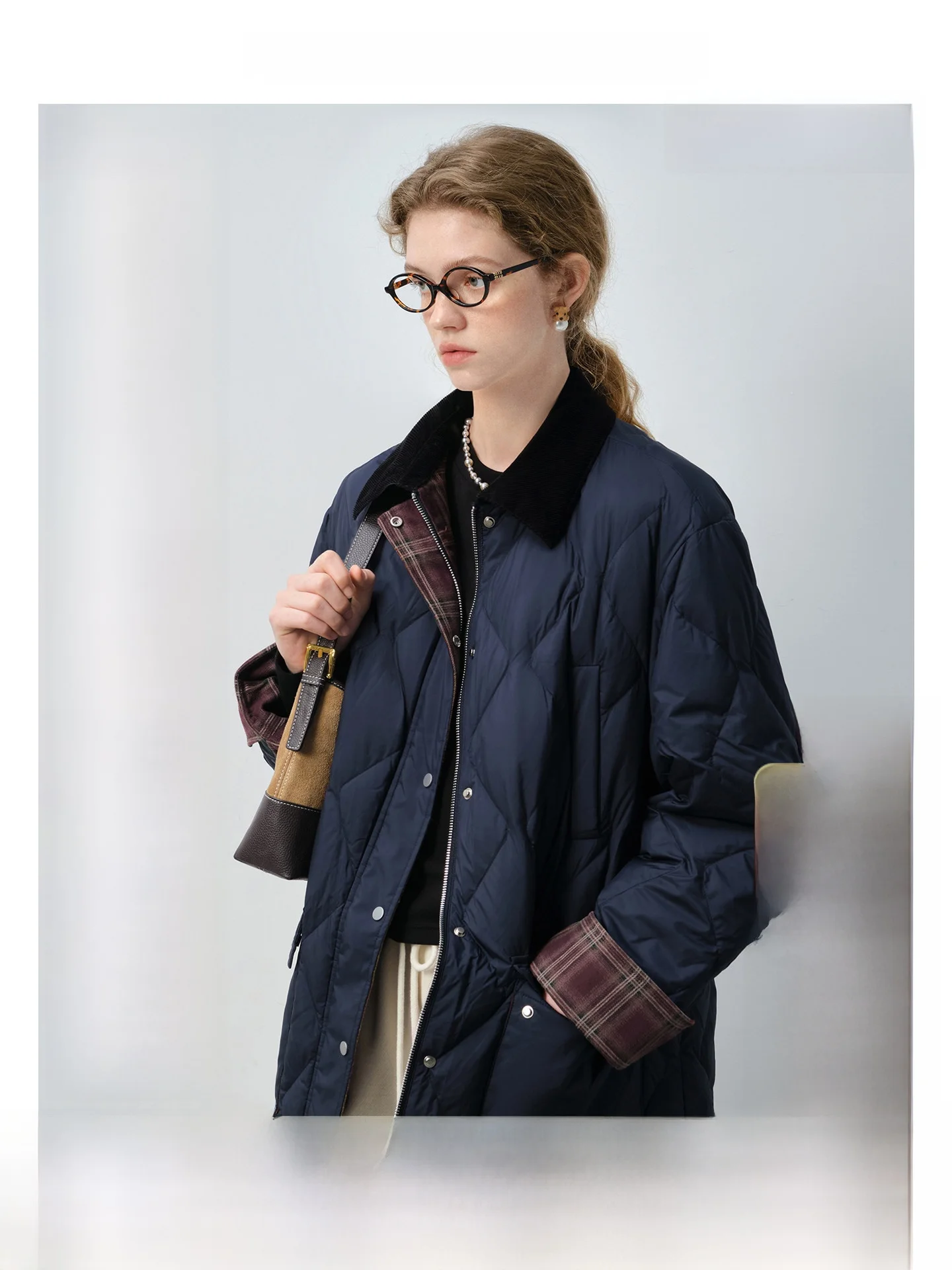 

Vega Chang Women's down Jacket 2025 New Winter Vintage Color Block 90 White Duck down Coat Korean Style Long Sleeve Regular Fit