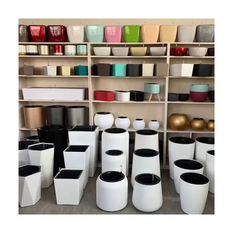 for White Plastic PP Pot Self-watering Nursery Flower Pot Planter for Hotel Modern Plastic Pot for Indoor Home Decor