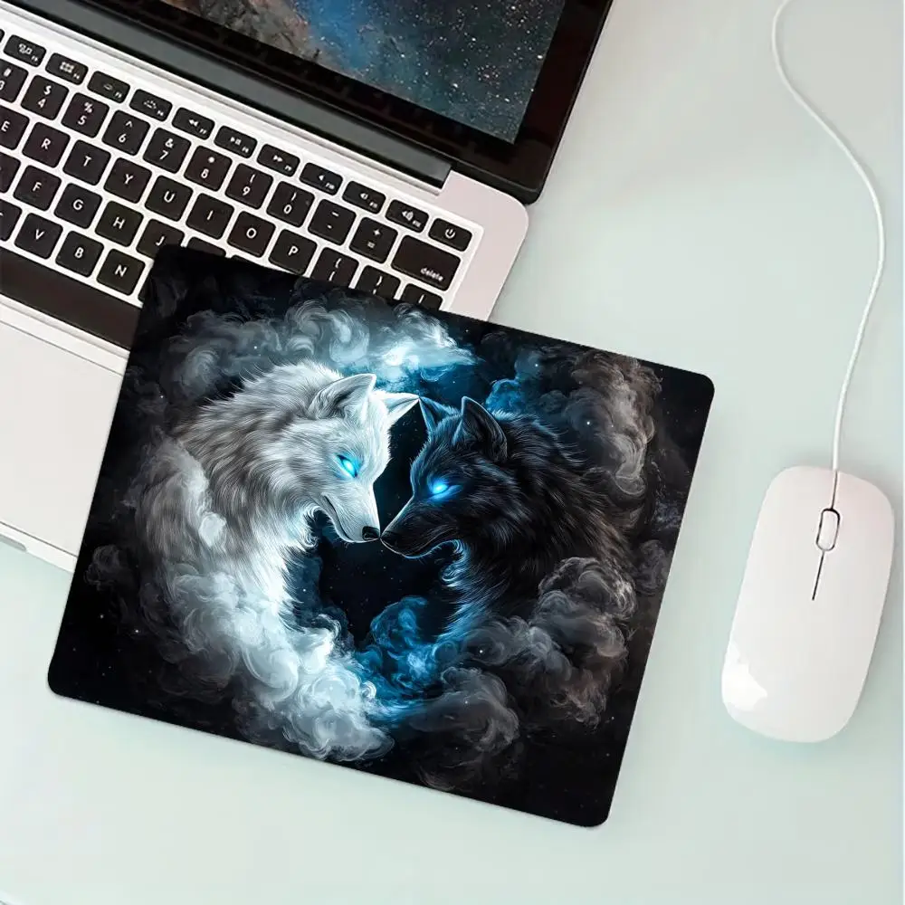 Black and White Wolves Small Mouse Pad Desk Mat Gaming mat with Stitched Edge Non-Slip Rubber Base Laptop accessories Office mat