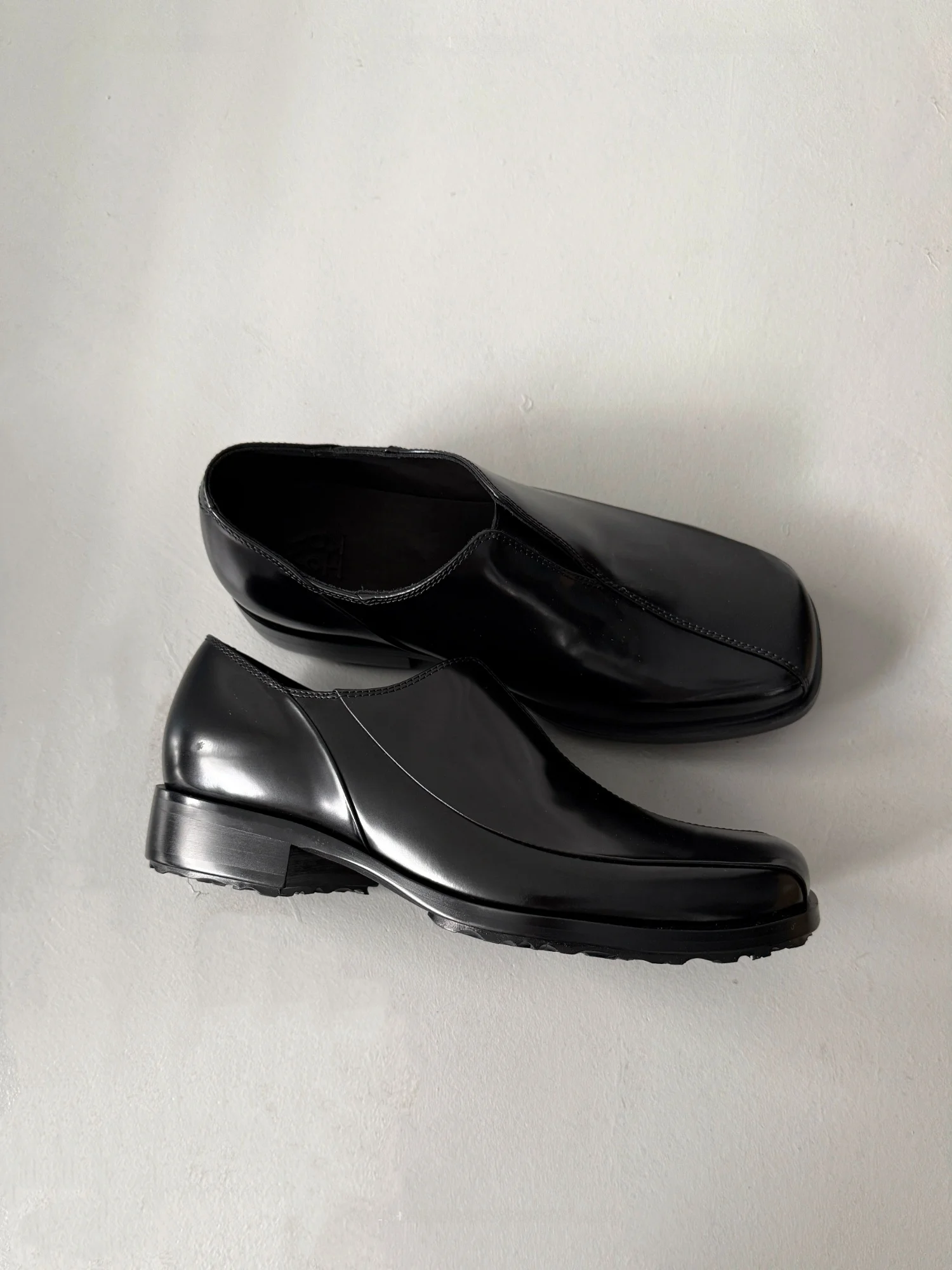 Neutral Black Leather Loafers Unisex Retro Square Head Casual Leather Shoes Easy Wear  Shoes Comfortable Fashionable
