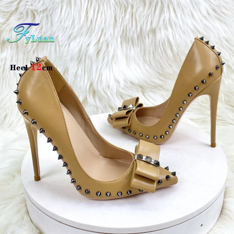 デザイナーレディースシューズヌードカラーリベットハイヒール8CM 10CM 12CMファッションポインテッドトゥパーティーシューズ女性用ボウノットスティレットパンプス