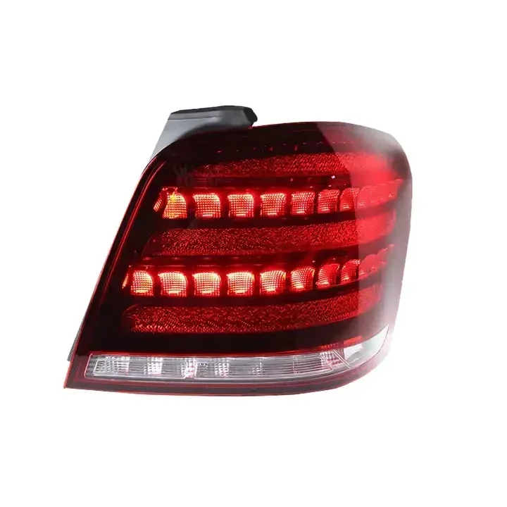 1 Unit Car LED Tail Light for GLK260 Taillight Assembly GLK300 Rear Lamp Tailgate Turn Signal Reverse Automotive Accessories