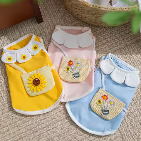 Dog Spring and Summer Tank Top New Dog T-shirt Teddy Petal Collar Two Leg Clothes Pet Supplies Yorkshire Clothing
