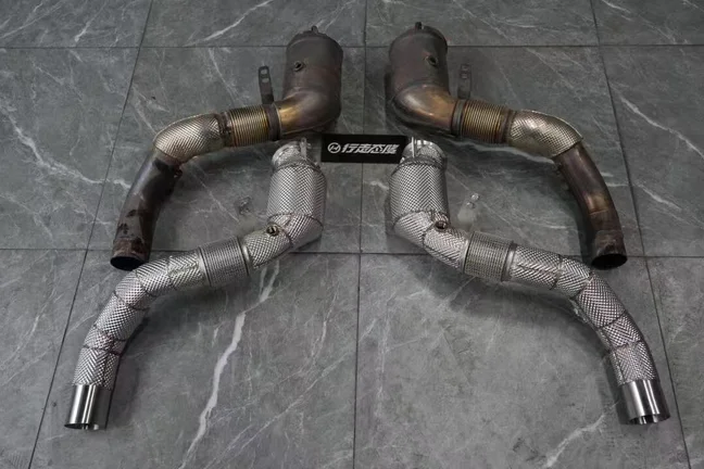 ACE Bestseller Auspuff-Downpipe für BMW S63 X5M F85 X6M F86 4.4T Hochleistungs-SUS304-Auspuffkrümmer mit Hitzeschutz – Detail 14