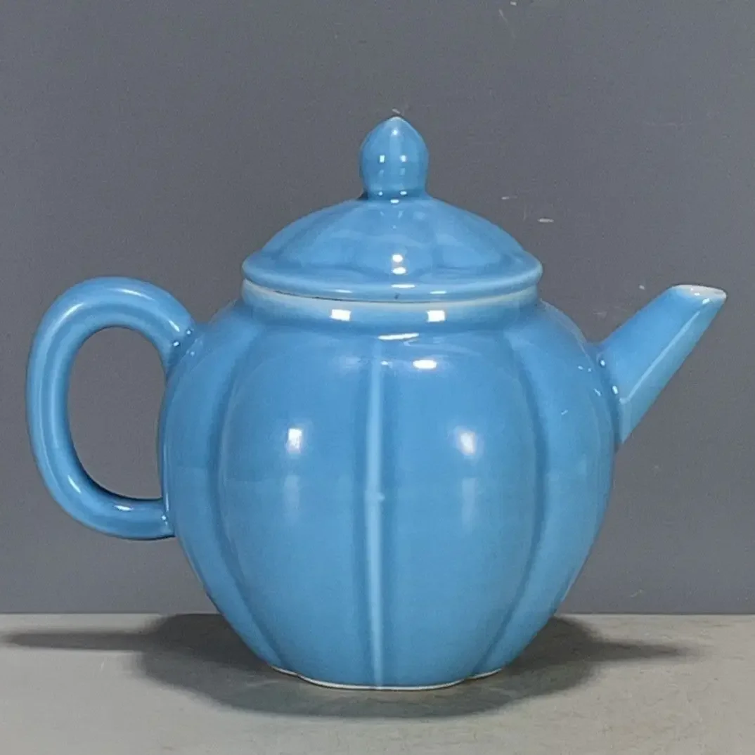 Collectible Ming & Qing Antique Porcelain Teapot, Melon Ribbed Lobed Segmented Body, Uniform Smooth Monochrome Glaze