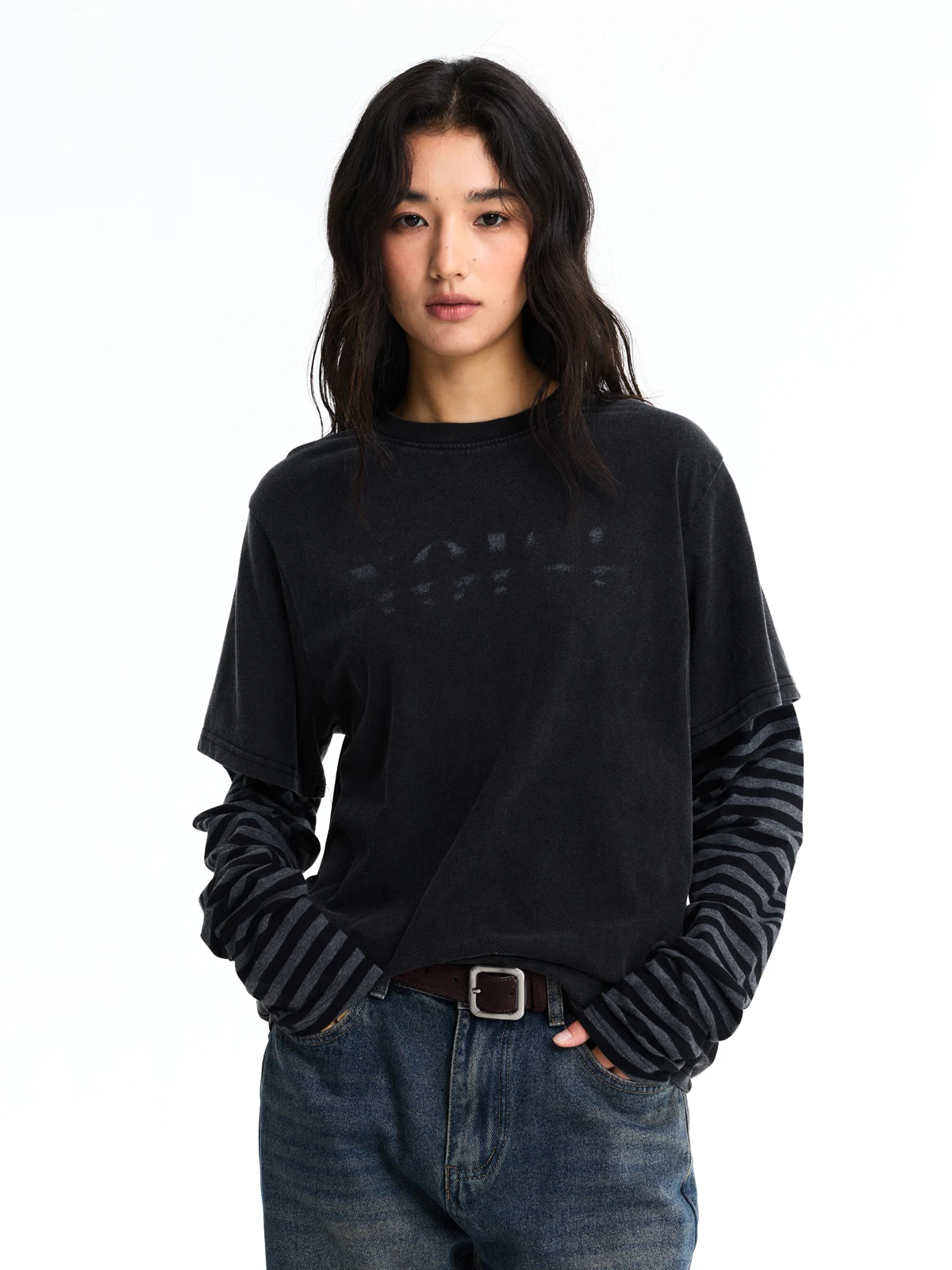 Yeboon American Retro Fake Two-Piece Long Sleeve Crew Neck Loose Casual Top for Men And Women Autumn Fashion Slimming Effect