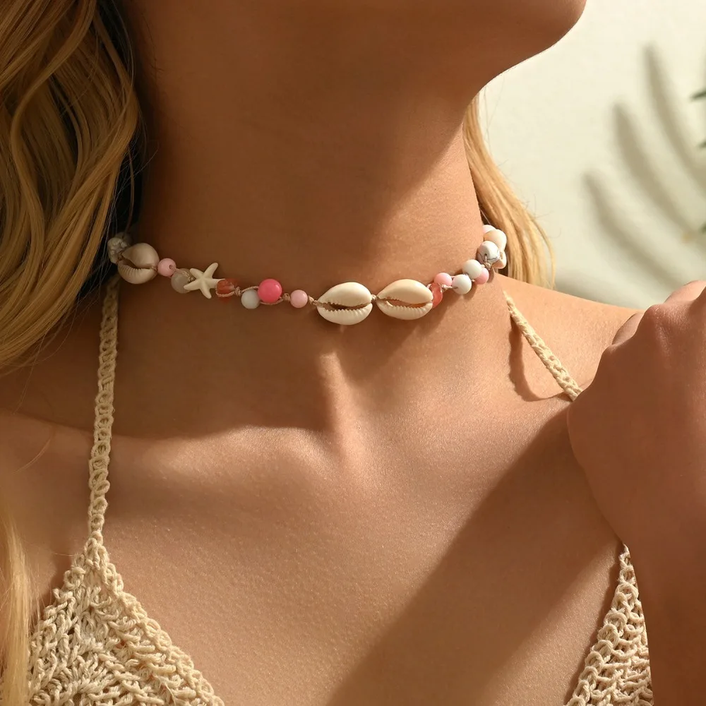 Sweet Bohemian Hand-Woven Wax Cord Natural Cowrie Shell Starfish Pink Bead Adjustable Necklace for Women Summer Beach Jewelry