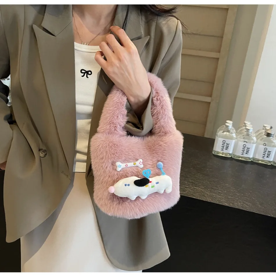 

Winter Fashionable, Small, Fluffy Bag for Women, 2025 New Versatile Handbag, Exquisite Mini Tote Bag, Cute Furry Bags