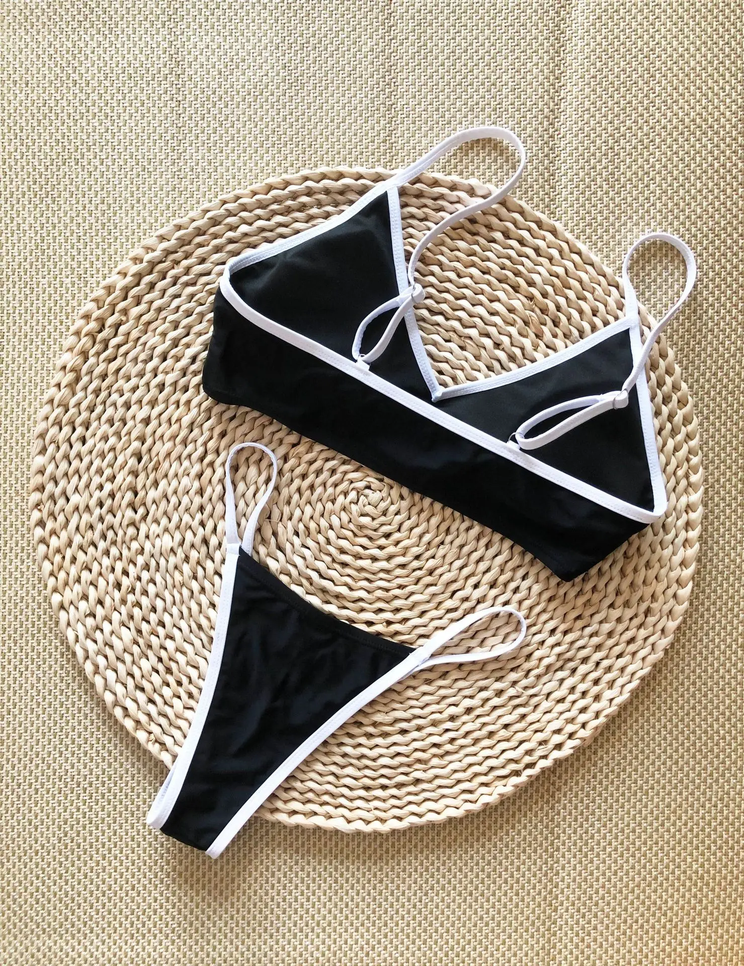 Bikini Sexy 2025, traje de baño para mujer, ropa de playa, traje de baño con Tanga, conjunto de Bikini básico de retazos, trajes de baño de realce de 2 piezas