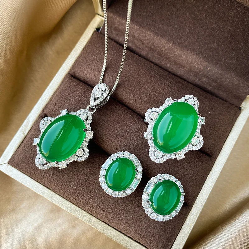 

Jewelry Gold Plated Ice-like Fluorescent Green Chalcedony Elegant Outfit 13*18-10*12