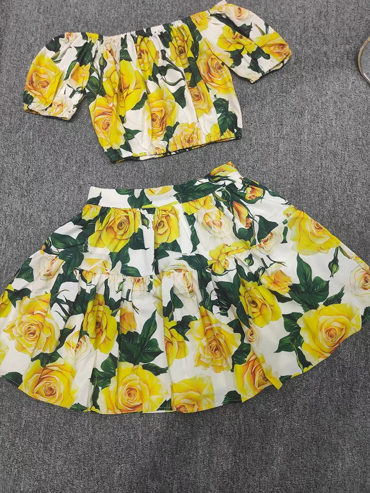 Retro and elegant spring and summer new T-shirt printed shirt short sleeve blouse +A word big skirt fashion two-piece suit