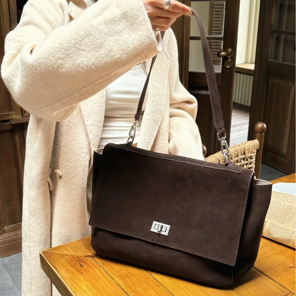 

Новая большая сумка из нубука из воловьей кожи, большая вместительная сумка через плечо с замком и клапаном, винтажная повседневная и универсальная сумка