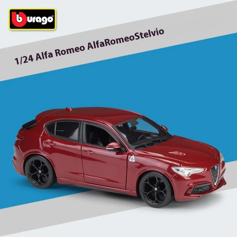 Alfa Romeo Stelvio is 1:24 taller than the United States, simulating alloy car models and collecting ornaments models.