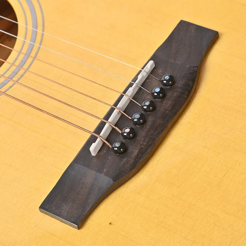 China Fábrica Barato Feito à Mão Guitarras de Madeira maciça Iniciante Guitarra Acústica Clássica