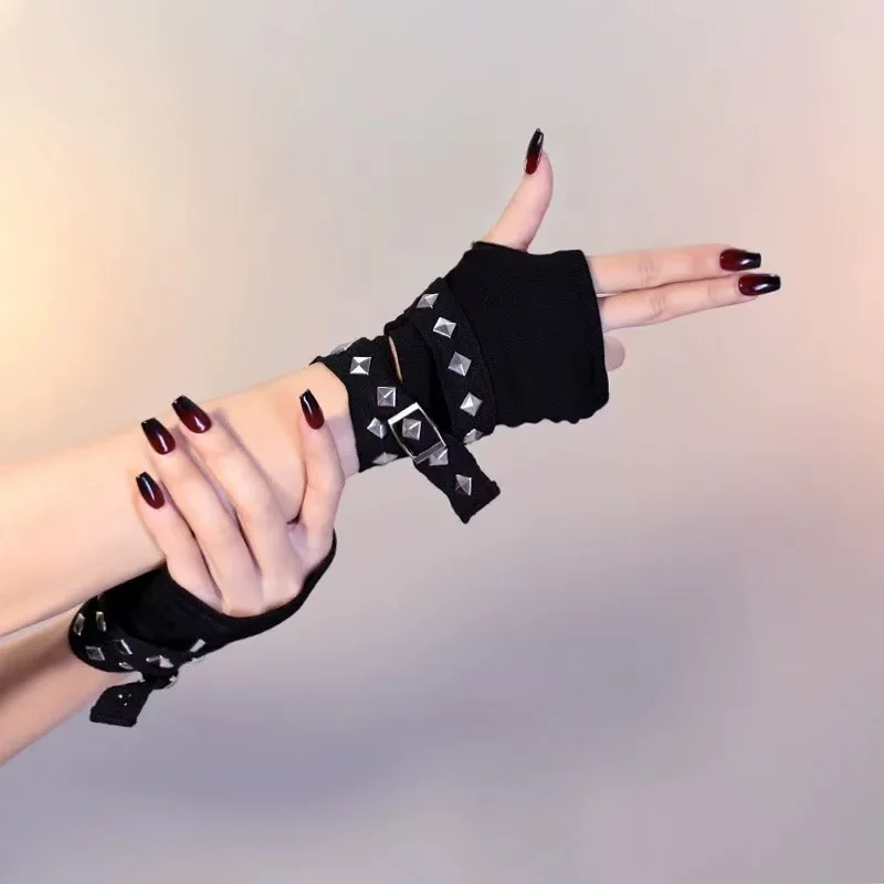 Guantes con remaches de Metal estilo Punk para mujer Y2k estilo gótico Millennium Spice Girls accesorios de Cosplay Cyberpunk protectores de muñeca para hombre