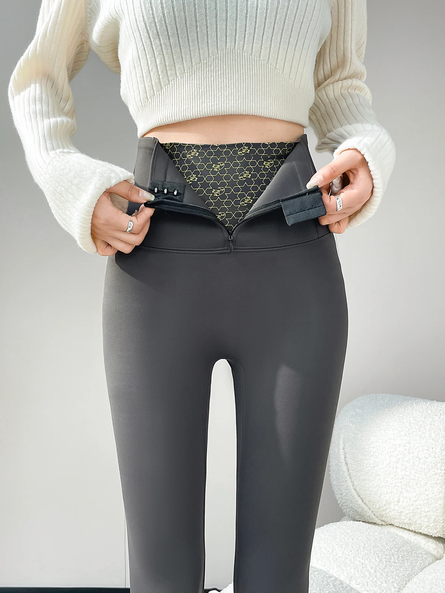 กางเกงโยคะเอวสูงบุขนหนาสำหรับผู้หญิง ฤดูใบไม้ร่วง ฤดูหนาว อุ่นสบาย กระชับหน้าท้อง ยกกระชับสะโพก กางเกงขายาวลำลอง