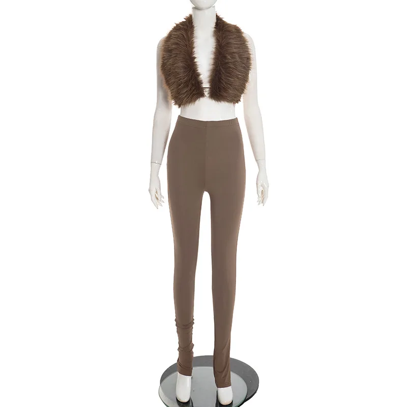 JENYAGE Damen Einfarbiges Weiches Flauschiges 2-Teiliges Outfit, Ärmelloses Crop-Top aus Kunstpelz, Hochgeschnittene Skinny-Leggings, Club-Party-Trainingsanzug – Detail 9