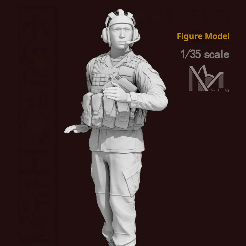 

1/35 Soldiers Driving Tanks Resin Model Figure Gk Micro Miniature 3d Printed White Model Toy Unassembled And Unpainted Kit