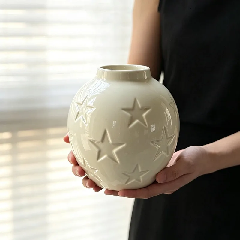 Cream-colored Ceramic Vase Flower Arrangement Sophisticated Living Room Decoration تحف كبيره للمنزل В
